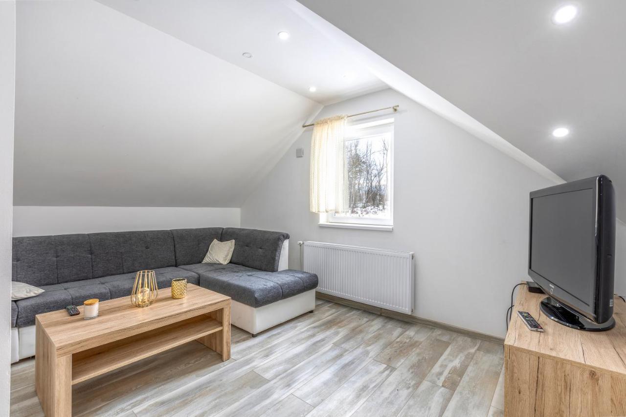 Apartman Vedro Polje Gospić Exterior foto